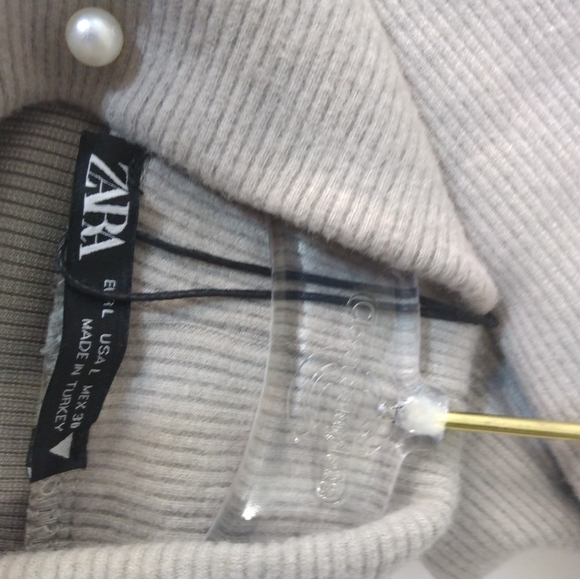 ZARA gray pearl long sleeve turtle neck sz L - Picture 5 of 9